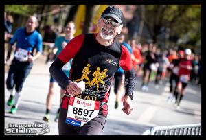 EISWUERFELIMSCHUH - Hamburg Marathon Laufen Haspa Mizuno (53)