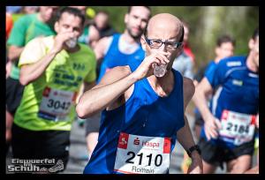 EISWUERFELIMSCHUH - Hamburg Marathon Laufen Haspa Mizuno (36)