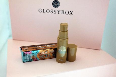 Glossybox April 2016 - Love, Peace & Beauty - Edition
