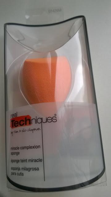 Real Techniques Miracle Complexion Sponge