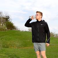 Wasser für alle - warum genügend Flüssigkeit für Läufer so wichtig ist