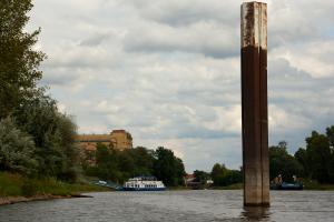Kommentar zu Die Elbe gibt’s nicht geschenkt von Winterschlaf einer Füchsin beobachtet | Reisezweier