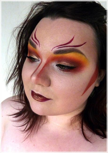 kreativer Make-up-Look Gryffindor