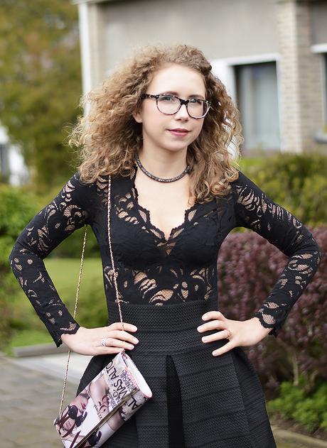 Outfit: Allblack with Lace Teddy and Flared Skirt for the Opera