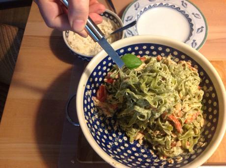 Mmhhh! Blitzschnell und soo lecker – oder – Mittwoch mag ich: Tagiatelle mit Lachs