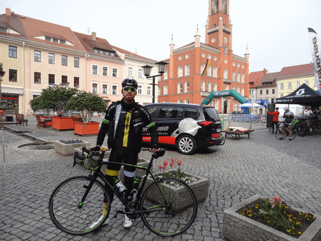 Sören kurz vor dem Start des ersten Rennradrennens beim LausitzCup 2016