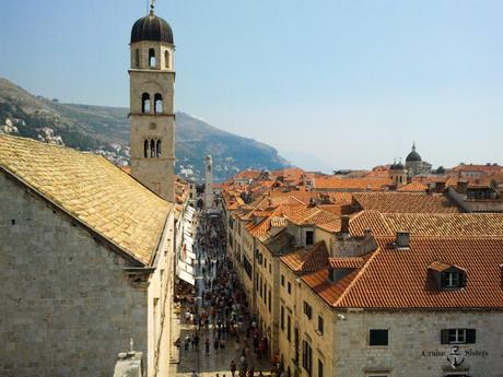 Blick auf die Fußgängerzone in Dubrovnik