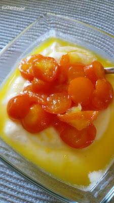Joghurtmousse mit Kumquats
