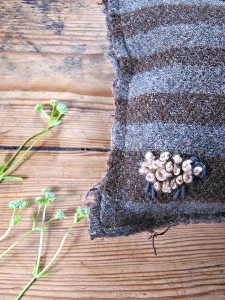 mein Schafkissen für den #creadienstag