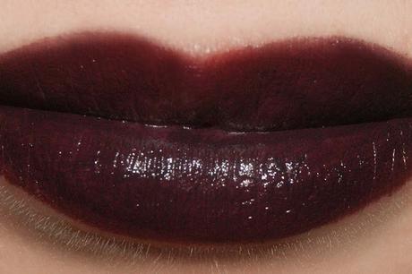 MAC Lipstick Cyber