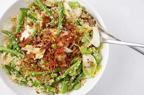 Quinoa Salat mit Erbsen, Spargel und Dicke Bohnen