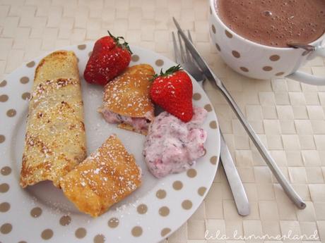 sweet-low-carb-mini-crepes