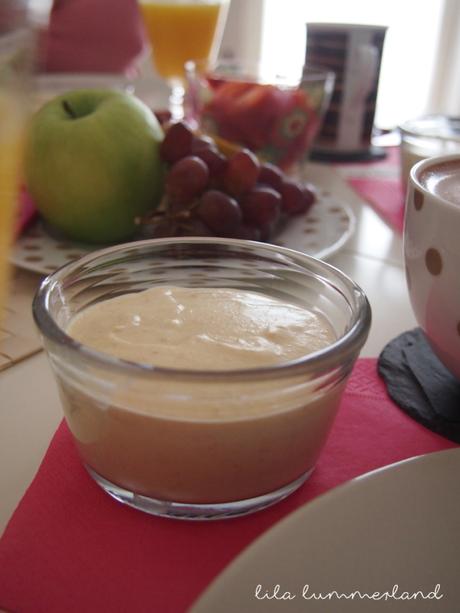 sweet low carb pfirsich mousse