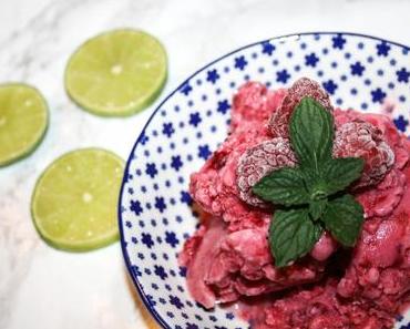 Himbeer-Gurken-Eis – vegan und low carb