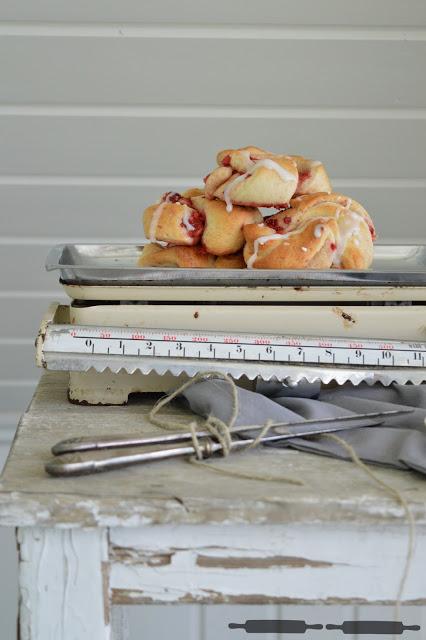 Erdbeer Zimt Brioche Rezept / Strawberry Cinnamon Brioches