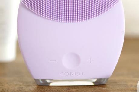 Gesichtsreinigungsroutine Gesichtsreinigungsroutine