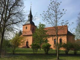 Die Kirche von Ribbeck (c) Reise Leise