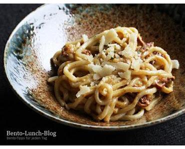 Rezept: Udon Carbonara vegetarisch mit Scarmoza-Räucherkäse