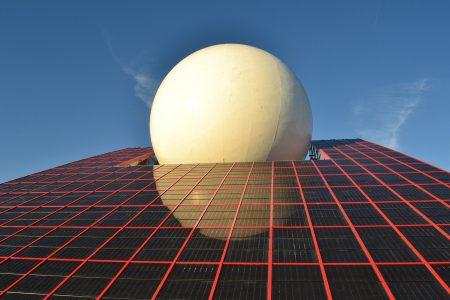 Solarenergie auf dem Dach, für Eigenstromerzeugung oder Mieterstrom