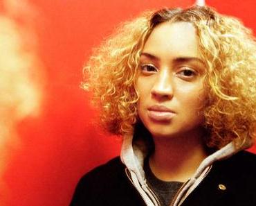 Naomi Pilgrim: Stimme mit Gewicht