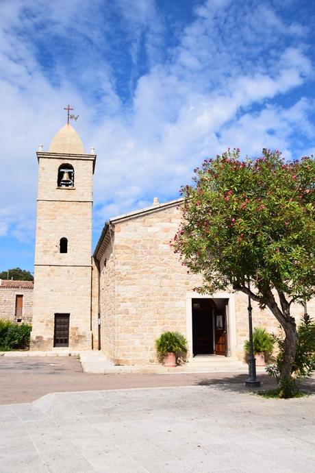 07_Pfarrkirche-San-Pantaleo-Sardinien-Italien