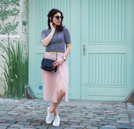 pleats and stripes ganz