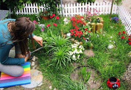 Gartenarbeit muss auch mal sein Jaimee macht mit bei 12 von 12 im Juni