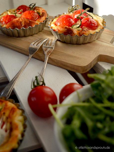 Tomaten-Tarteletts mit Ziegenkäse