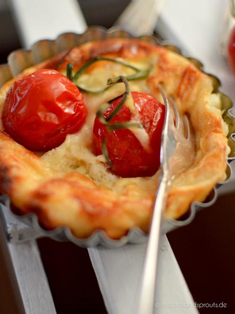 Tomaten-Tarteletts mit Ziegenkäse