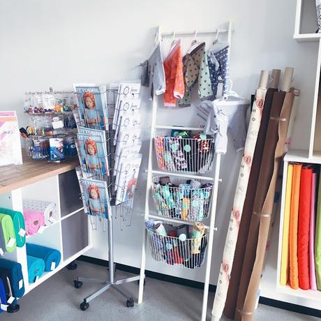 GrinseStern Innsbruck, Stoffladen, Stoffliebe, Streichelstoff, Stoff kaufen, Tirol GrinseStern Innsbruck, Stoffladen, Stoffliebe, Streichelstoff, Stoff kaufen, Tirol