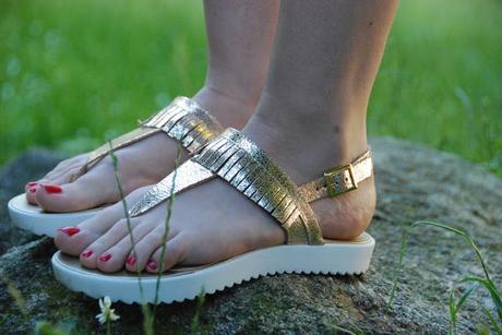 {OOTD} Streifenbluse trifft auf Jeansshort {OOTD} Streifenbluse trifft auf Jeansshort