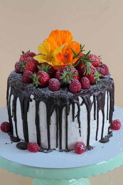 Erdbeer-Schokoladencreme Torte - eine einzigartige Versuchung