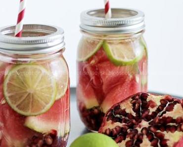 Detox Wasser Granatapfel Limette Wassermelone