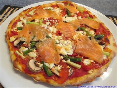 comp_CR_IMG_9487_Spargelpizza_mit_Lachs