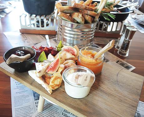 Travel: Dinner @Radisson Blu Hotel, Rostock and Romantic Sunset