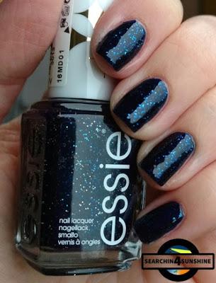 [Nails] Blue Friday mit essie Retro Revival Collection 402 starry starry night