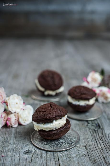 Whoopie Pies mit Chocolate Chip Eis mit Buchtipp