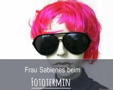 Was trägt Frau von Welt beim Fototermin?