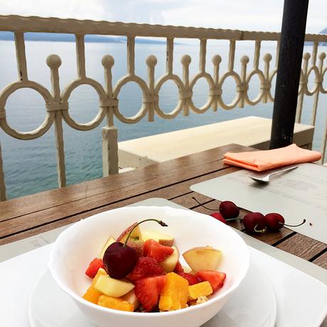 Travel: Croatian Coast Village Brela & Apart-Hotel Sunceva Postelja