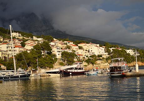 Travel: Croatian Coast Village Brela & Apart-Hotel Sunceva Postelja