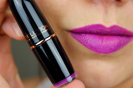 Makeup-Revolution-Iconic-Pro-Lipstick-Liberty-Matte-Swatch