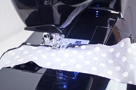 RESTYLE YOUR OLD CLOTHES TO GYARU | LIZLISA DUBE DIY