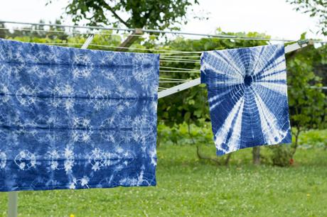 DIY Shibori Tie-Dye Batik | Tischdecke und Geschirrtücher | selber machen färben | Textilien färben