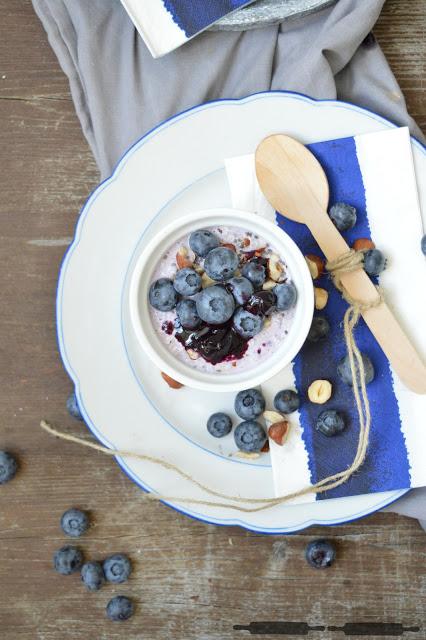 #Frühstücksidee: Blaubeer Chia Overnight Oats / Blueberry Chia Overnight Oats