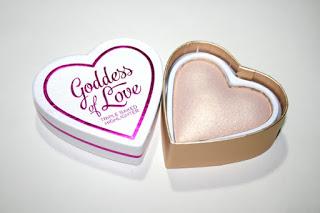 Golden Goddess | Triple Baked Highlighter | I Heart Make Up