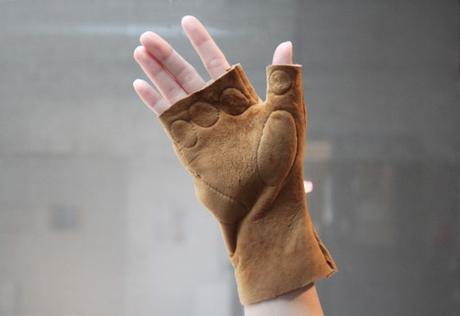 Prototyp Handschuh aus 100% Pilzleder (Tramaleder) aus der Tramaschicht