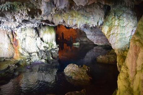 10_Am-Eingang-zur-Grotta-di-Nettuno-Neptungrotte-Sardinien-Alghero-Italien