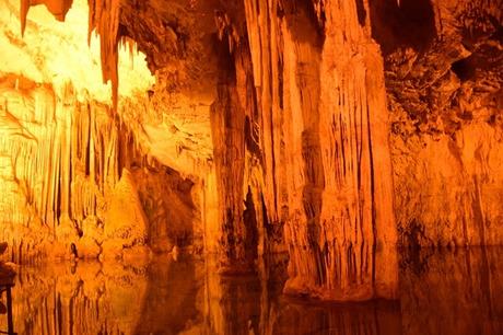 14_Hauptraum-Tropfsteinhoehle-Grotta-di-Nettuno-Neptungrotte-Sardinien-Alghero-Italien