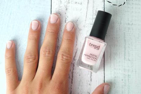 TREND IT UP // NAILS