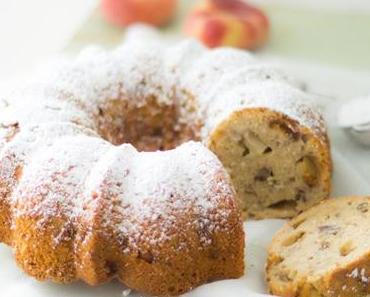 Kokos-Pekan-Kuchen mit Weinbergspfirsichen